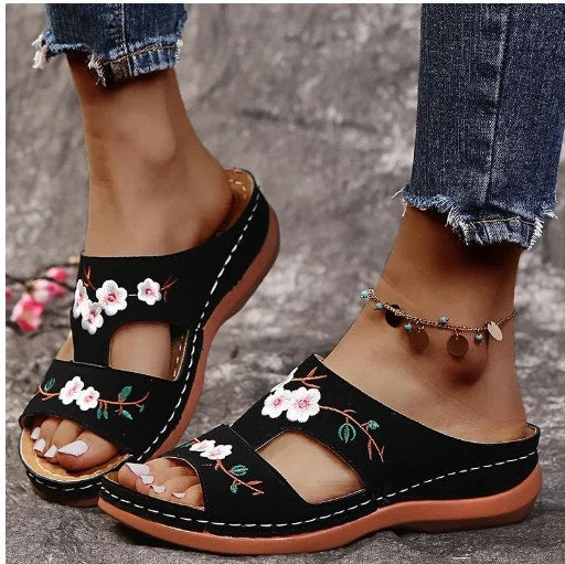 Black floral embroidered casual sandals
